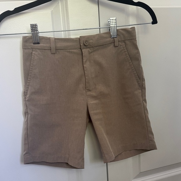 Vineyard Vines Kids Tan Casual Performance Shorts - Picture 1 of 1